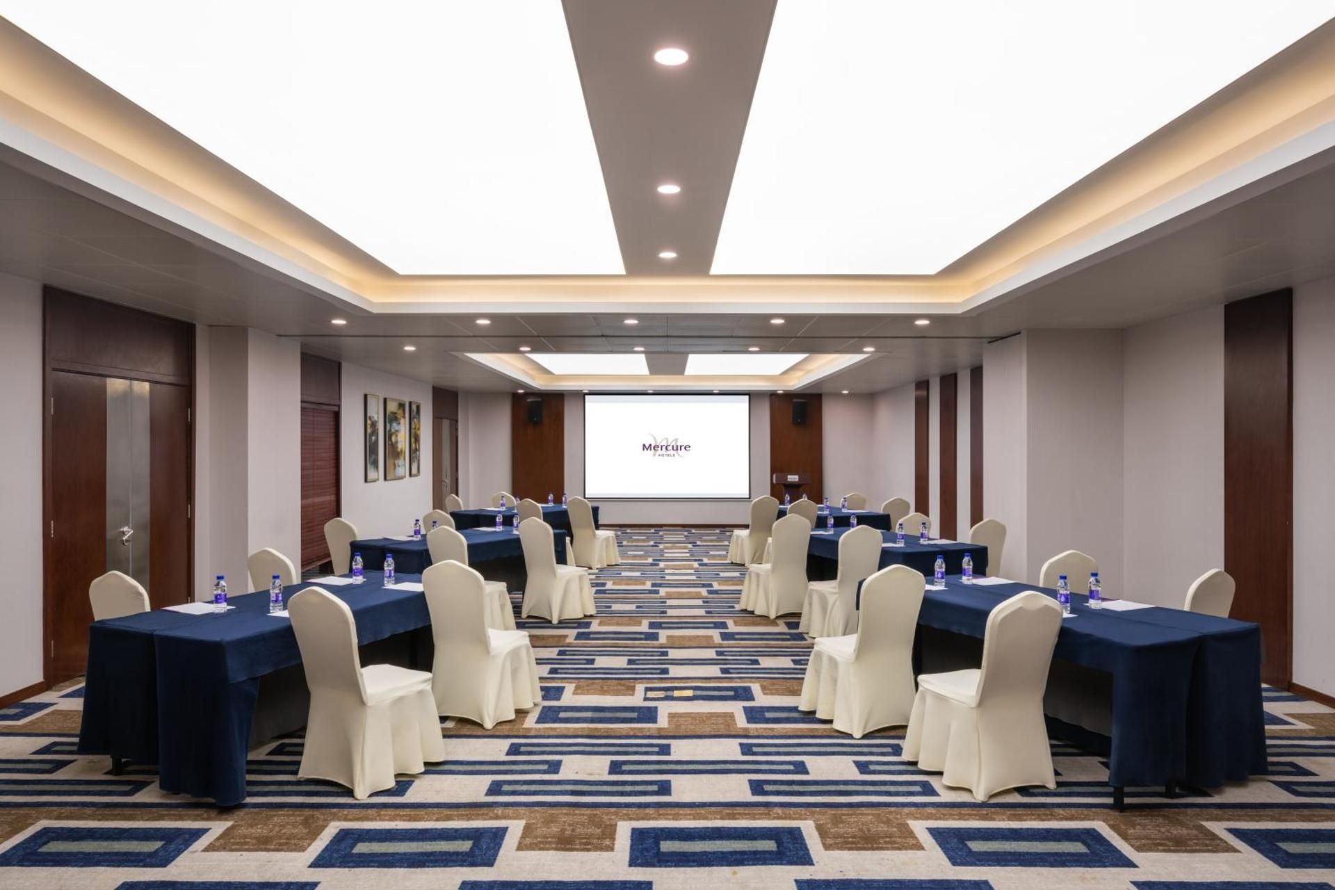 meeting room / ballrooms