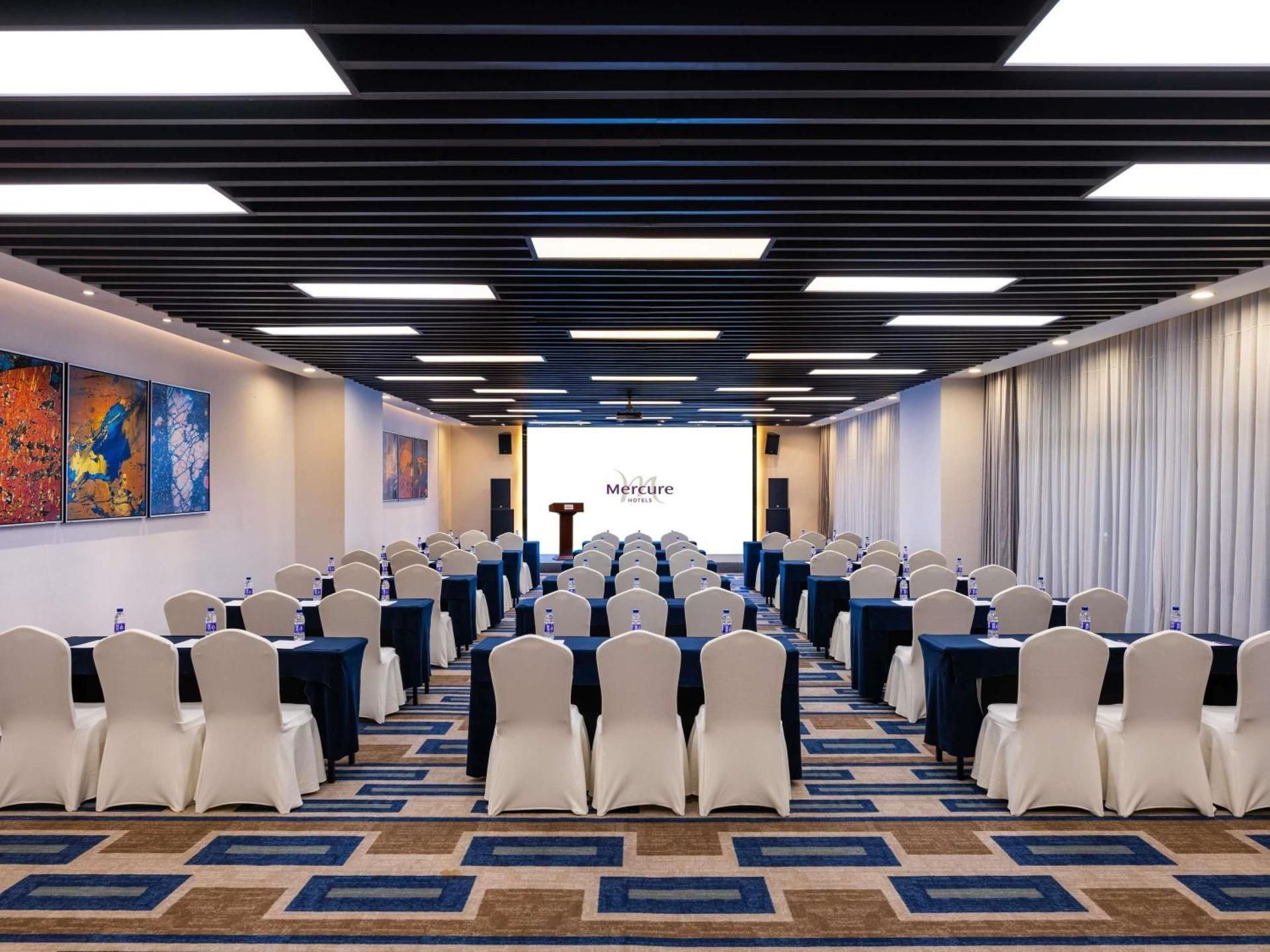 meeting room / ballrooms