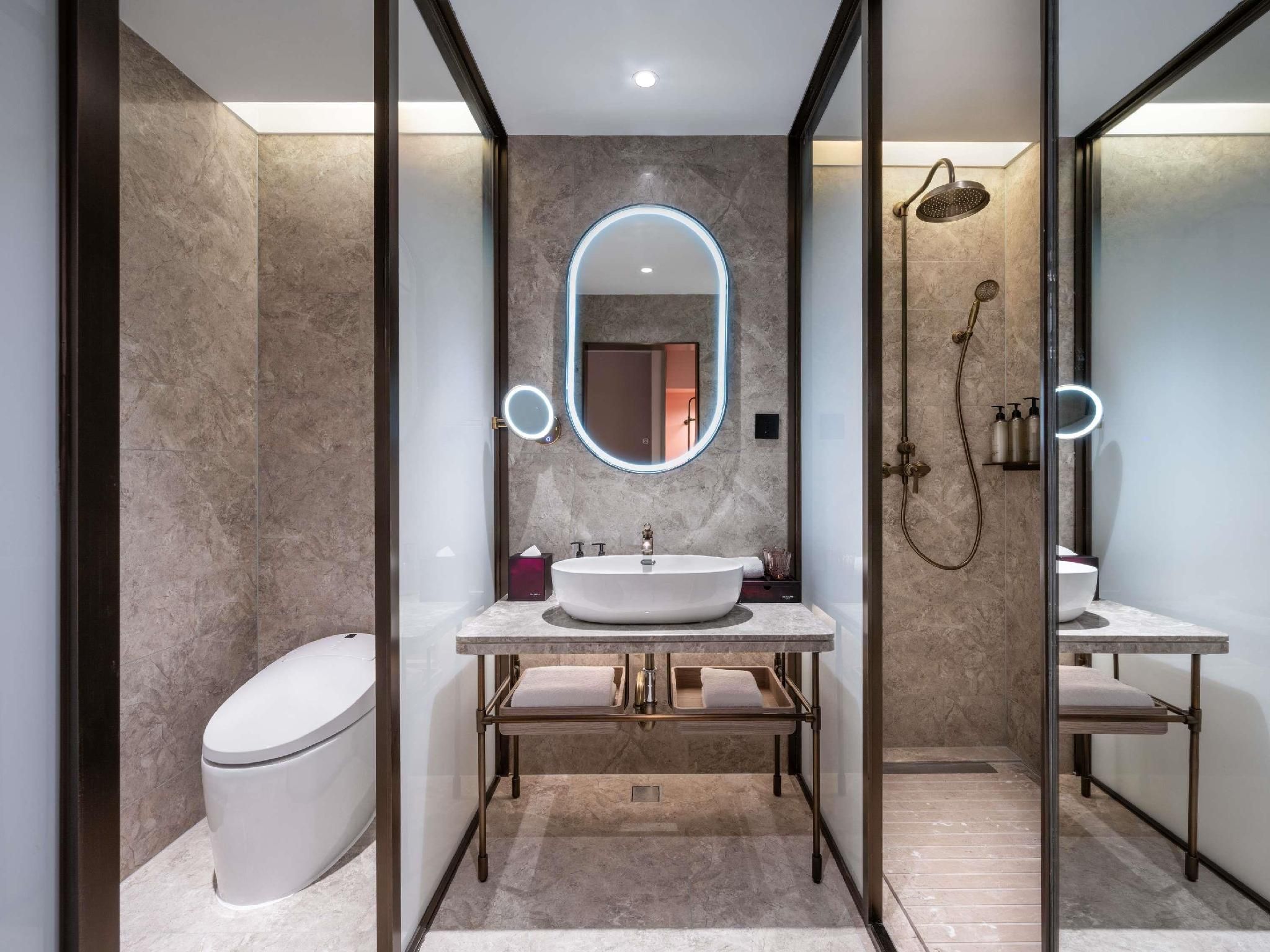 undefined Mercure Beijing Downtown Hotel 7