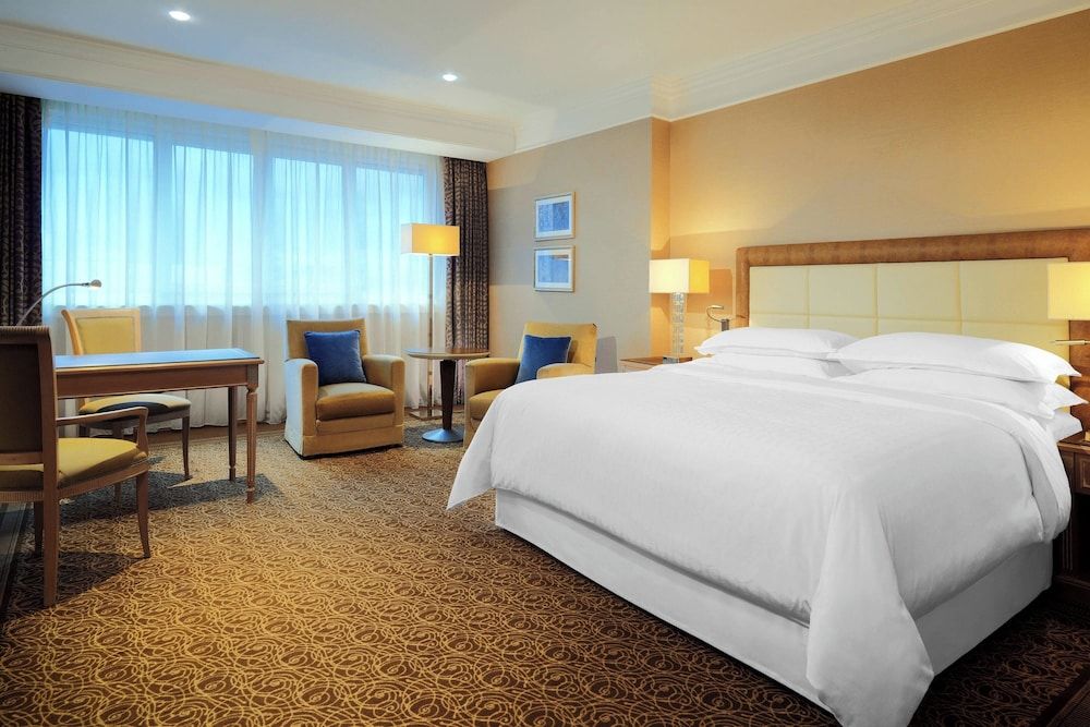 Executive Room, 1 King Bed