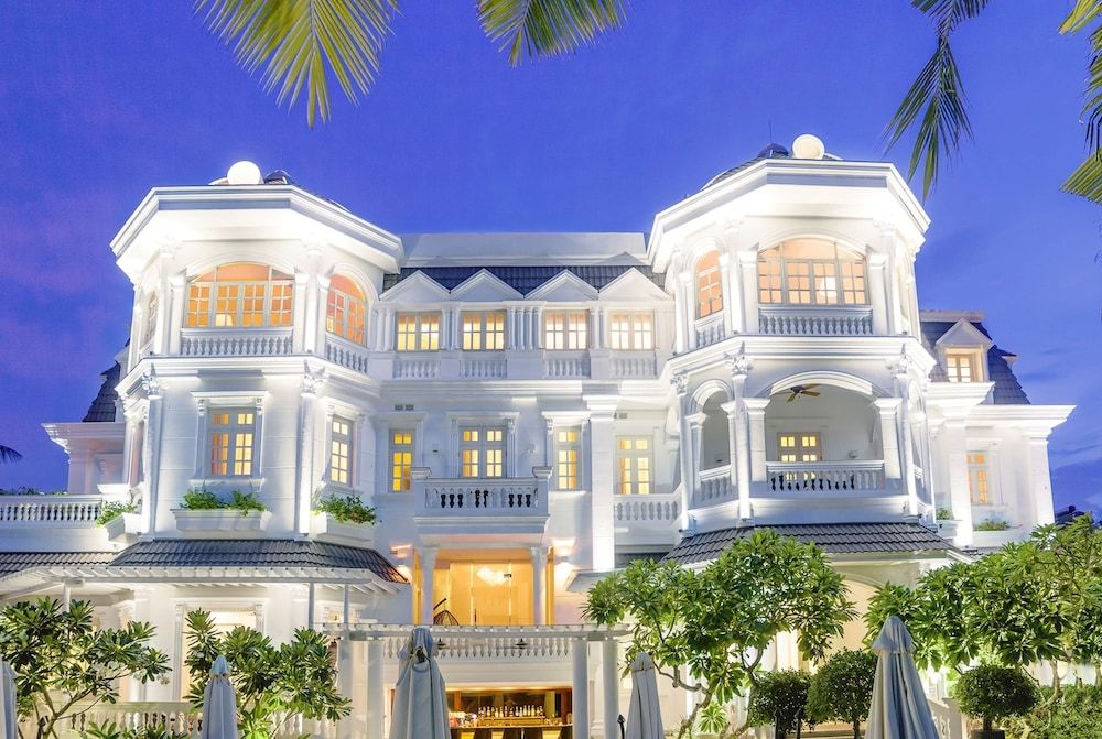 undefined Villa Song Saigon 7
