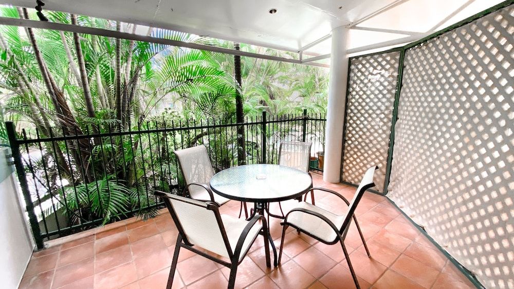 Beach Terraces- Port Douglas 2 Bed Budget 7