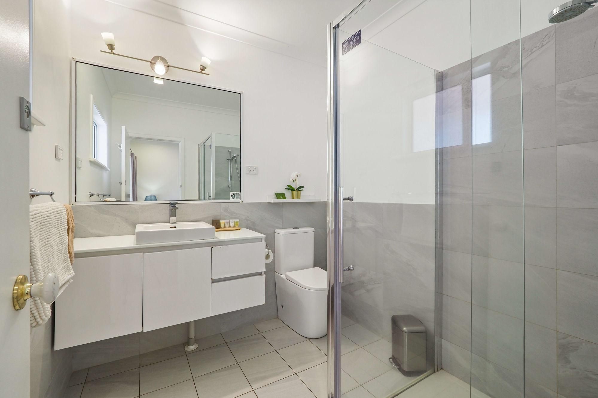 Forest Lodge Resort Guest Room with Terrace 3