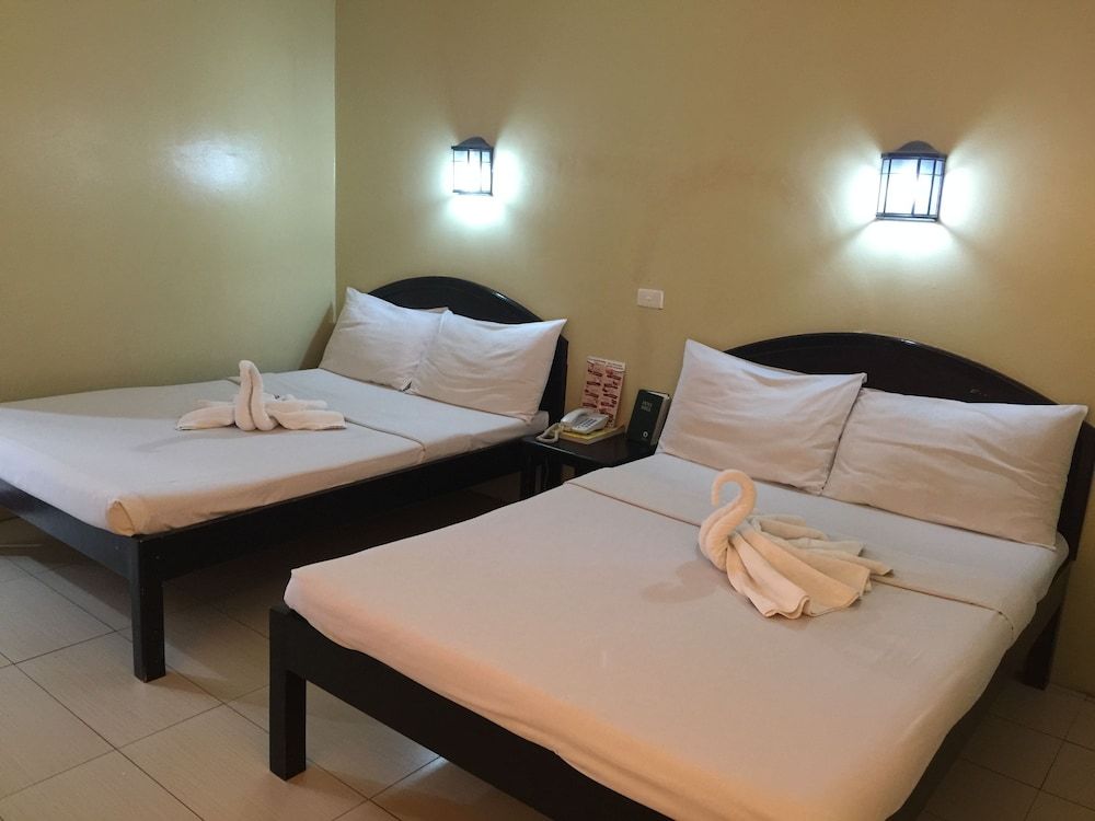 undefined Sampaguita Suites Plaza Garcia 2