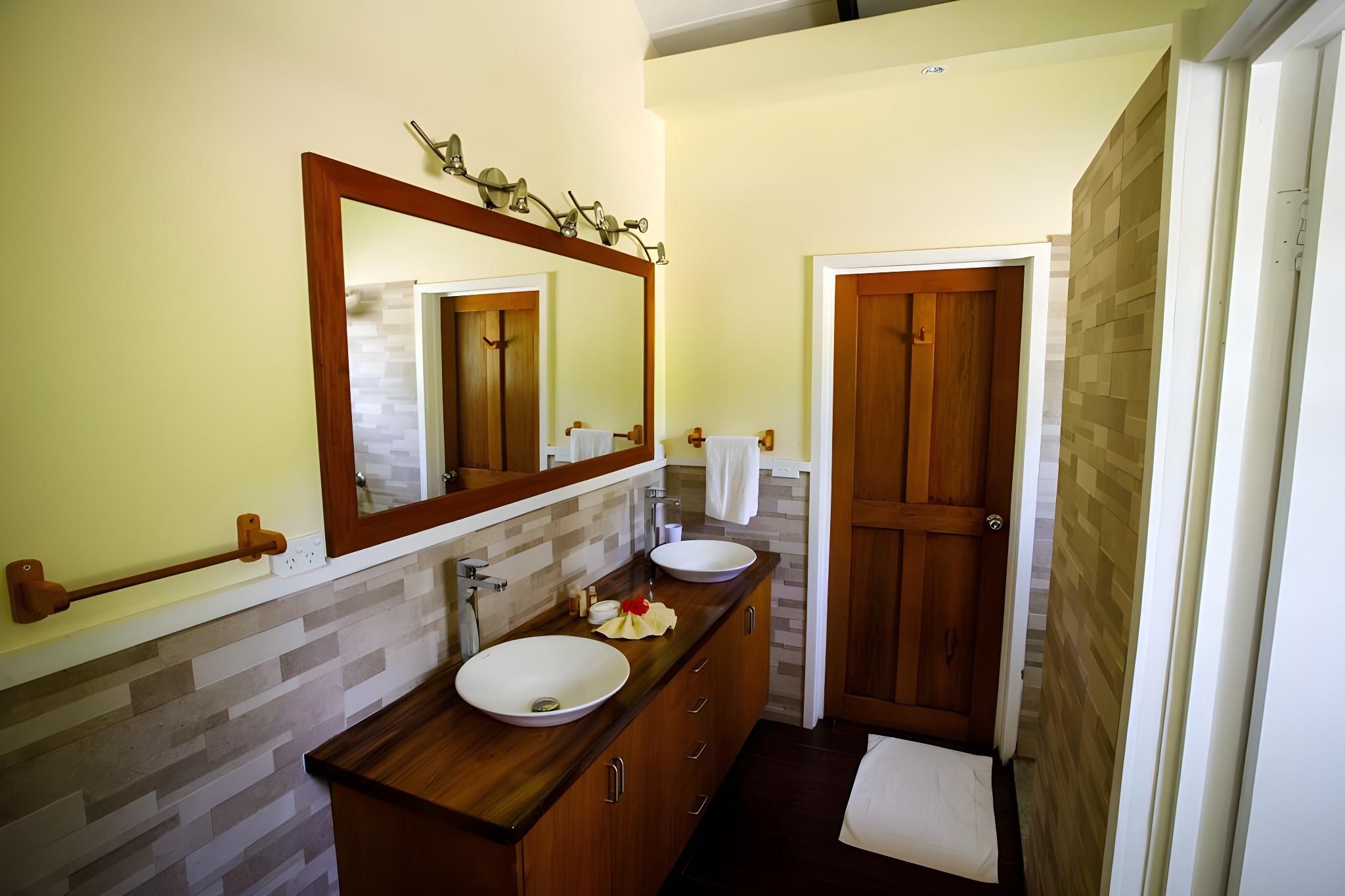 Daku Resort 3-Bedroom Villa 2