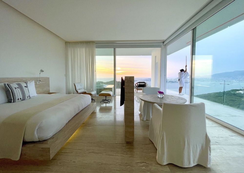 Ocean Designer Suite, Sea View, Balcony/Patio