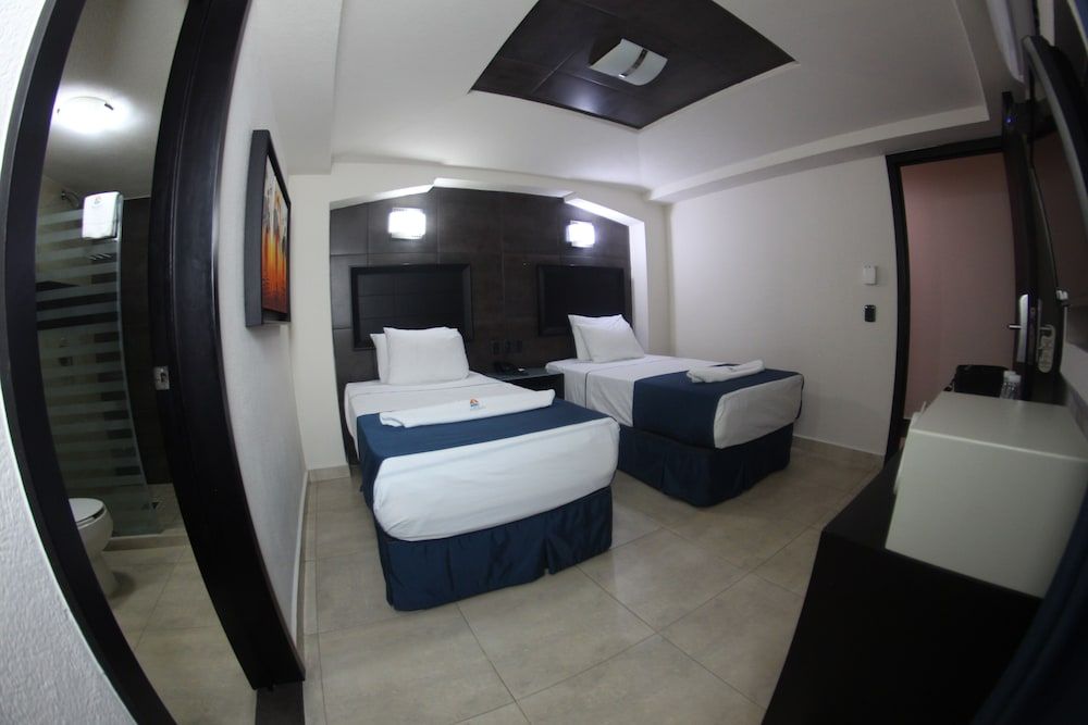 Hotel Portonovo Plaza Malecón Standard 2