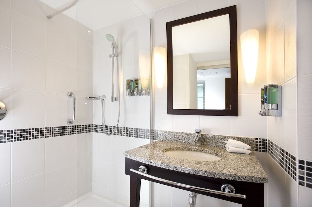 Hampton by Hilton Liverpool City Center Room, 1 Queen Bed 6