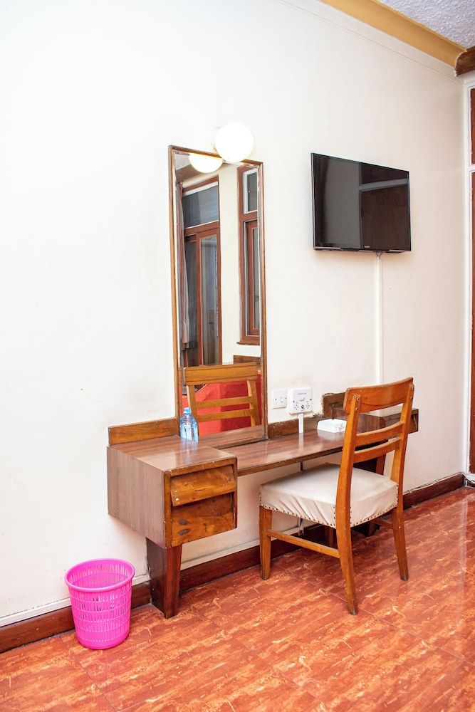 undefined Hotel Ambassadeur 9