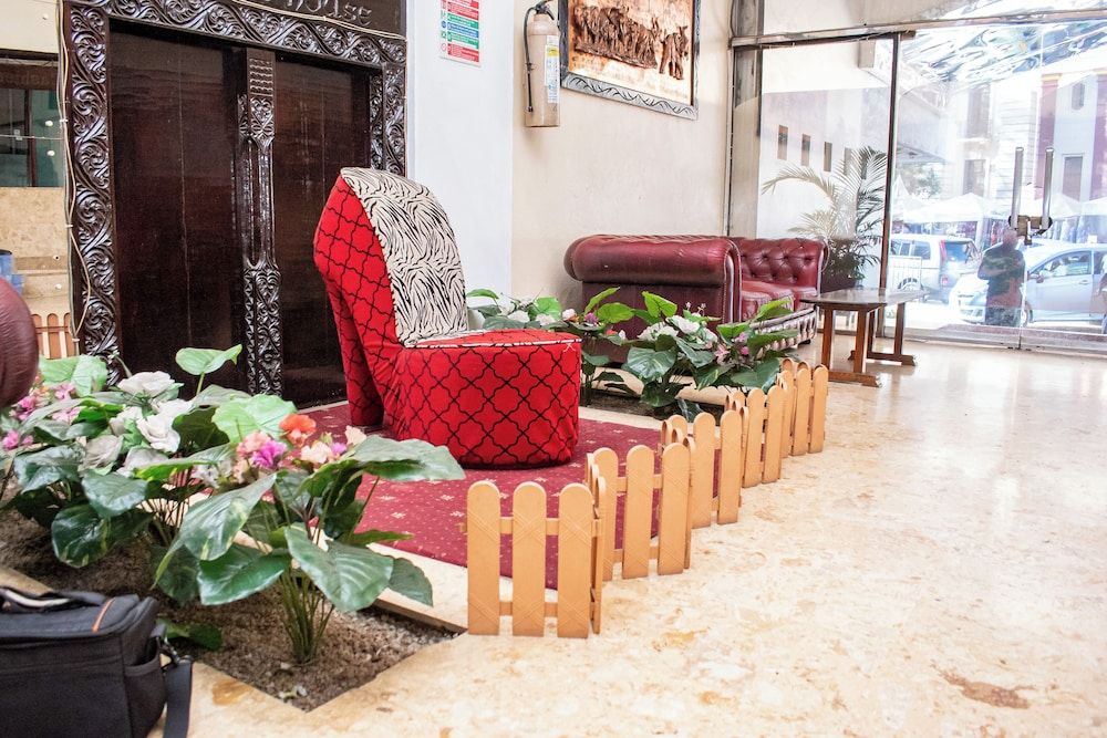 undefined Hotel Ambassadeur 5