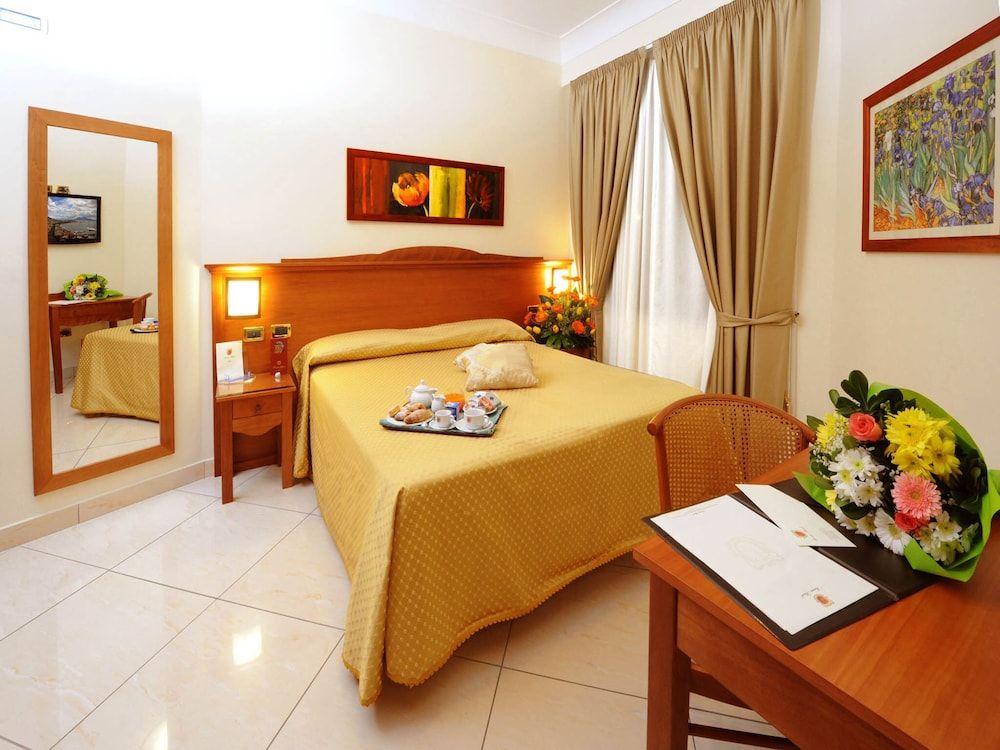 undefined Buono Hotel 4