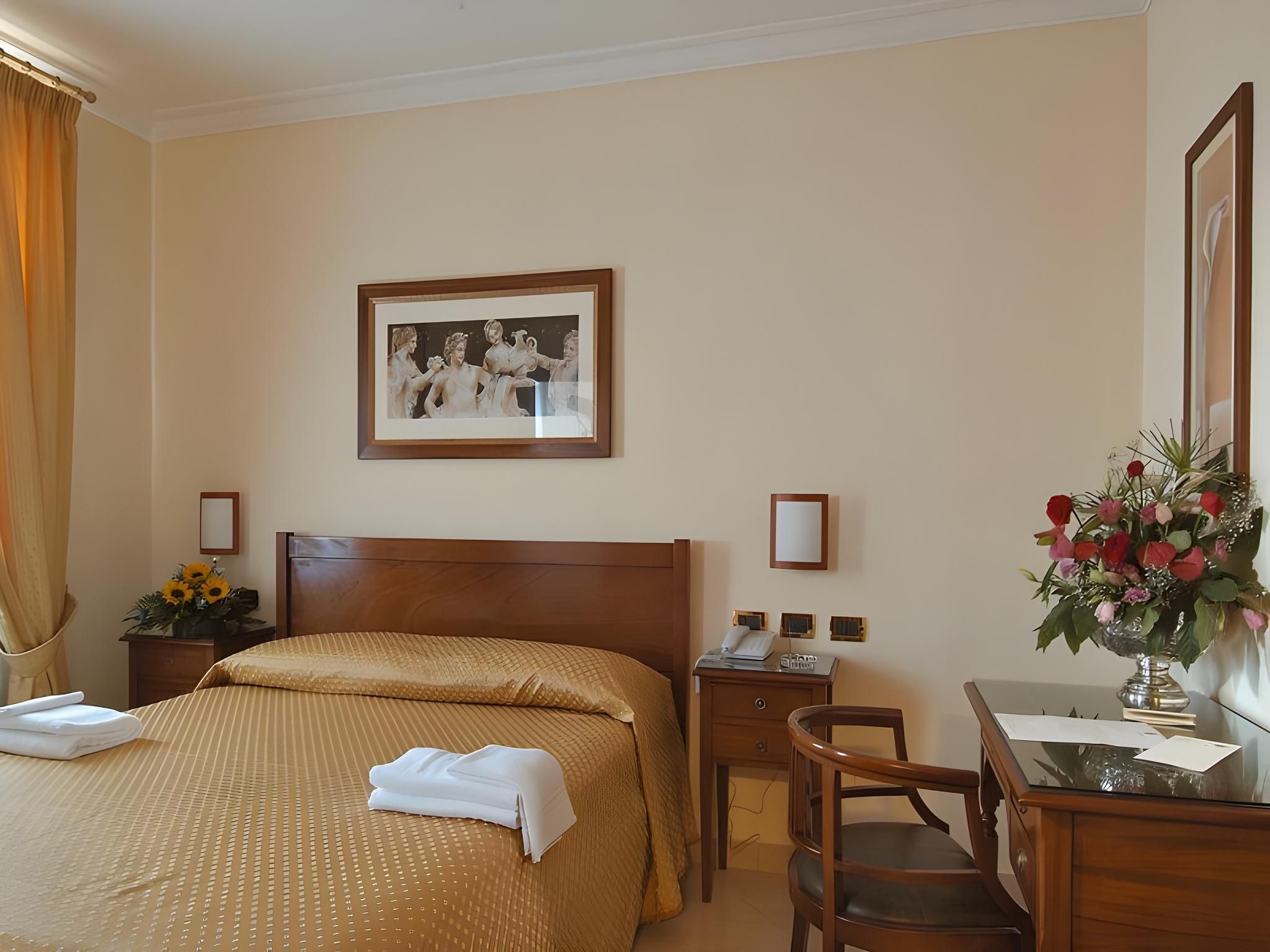 undefined Buono Hotel 4