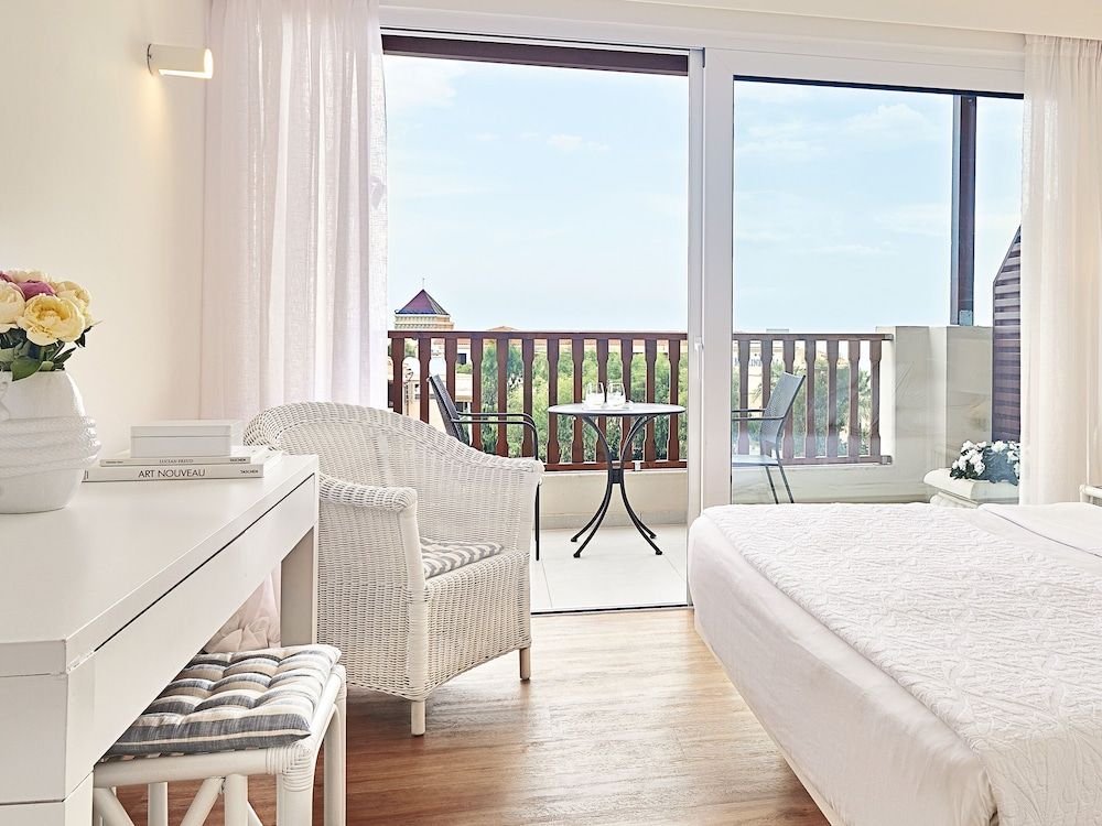 Casa Marina Double Room Garden View