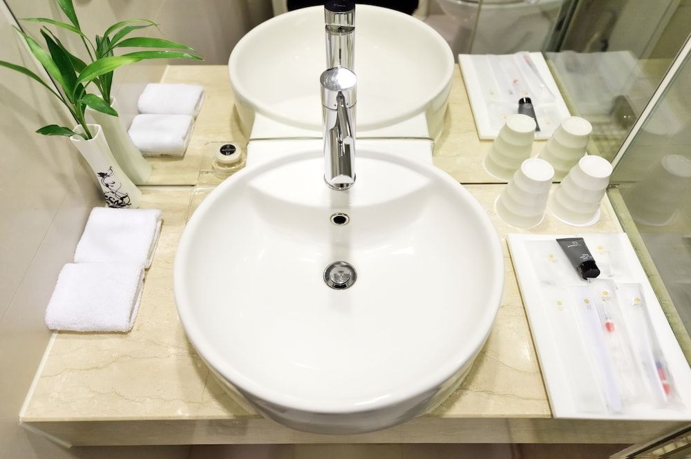 Jinjiang Metropolo Hotel Classiq, YMCA Deluxe Queen Room 4