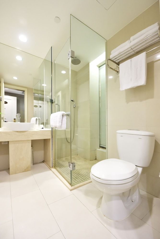 Jinjiang Metropolo Hotel Classiq, YMCA Deluxe Queen Room 5