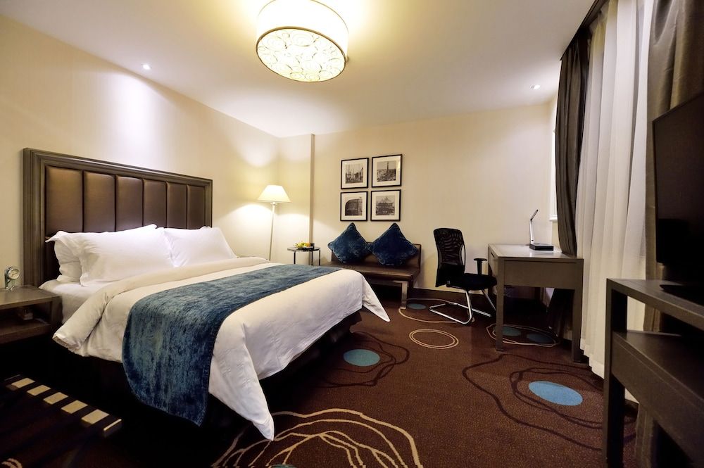 undefined Jinjiang Metropolo Hotel Classiq, YMCA 2