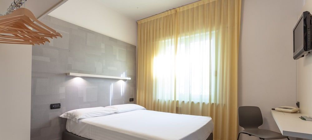 Basic Double Room, 1 Double Bed, Non Smoking