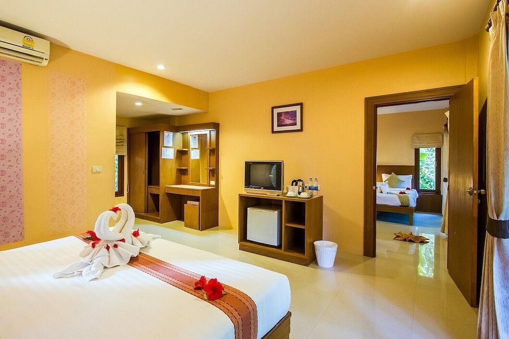 undefined Sunda Resort 10