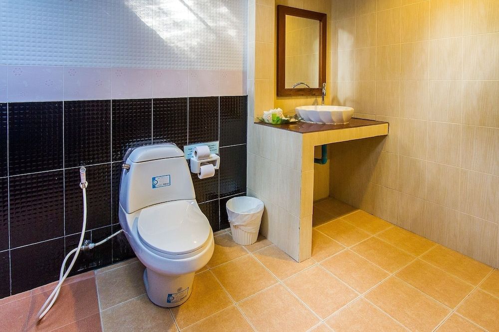 Sunda Resort Standard Room, Garden View 4