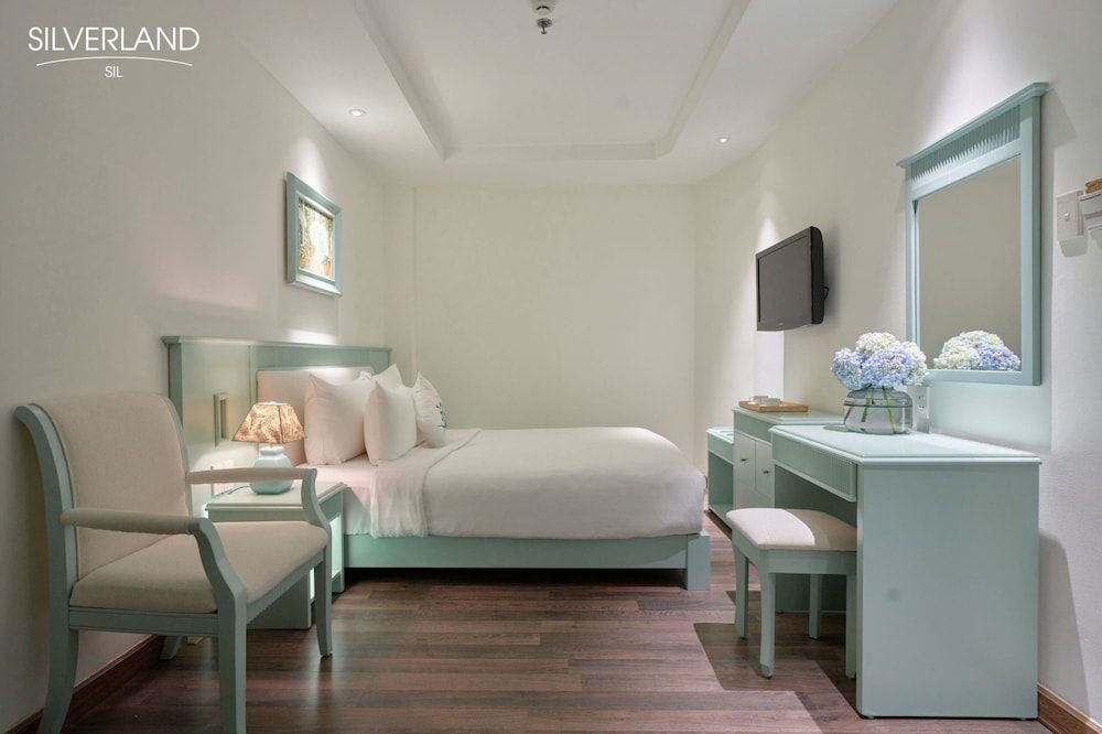 Silverland Sil Hotel Superior Double (No Window) 3