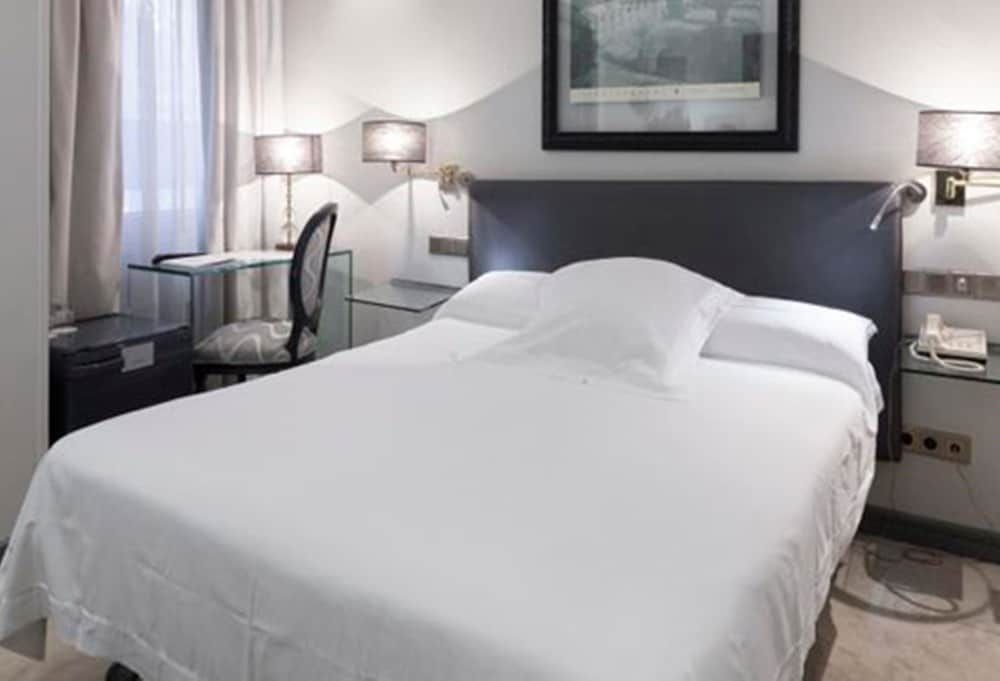 Inhala Hotel Garden Basic Double Room, 1 Queen Bed 5