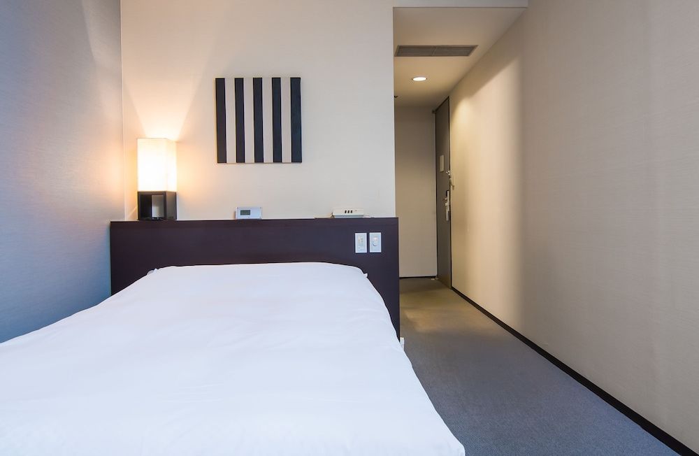 Hotel Strix Tokyo Comfort Single Room 2