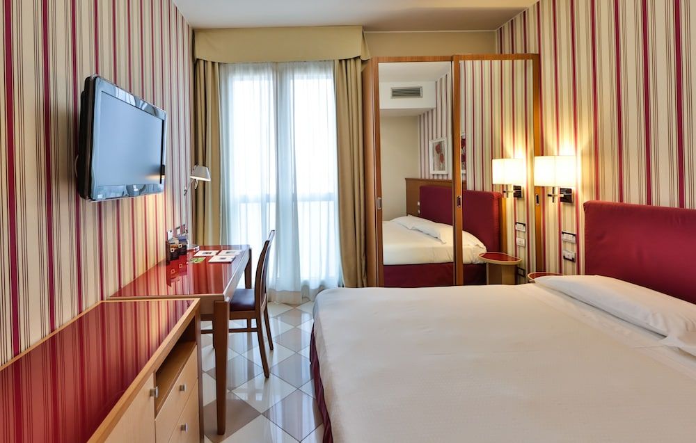UNA HOTELS The One Milano Classic Double Room