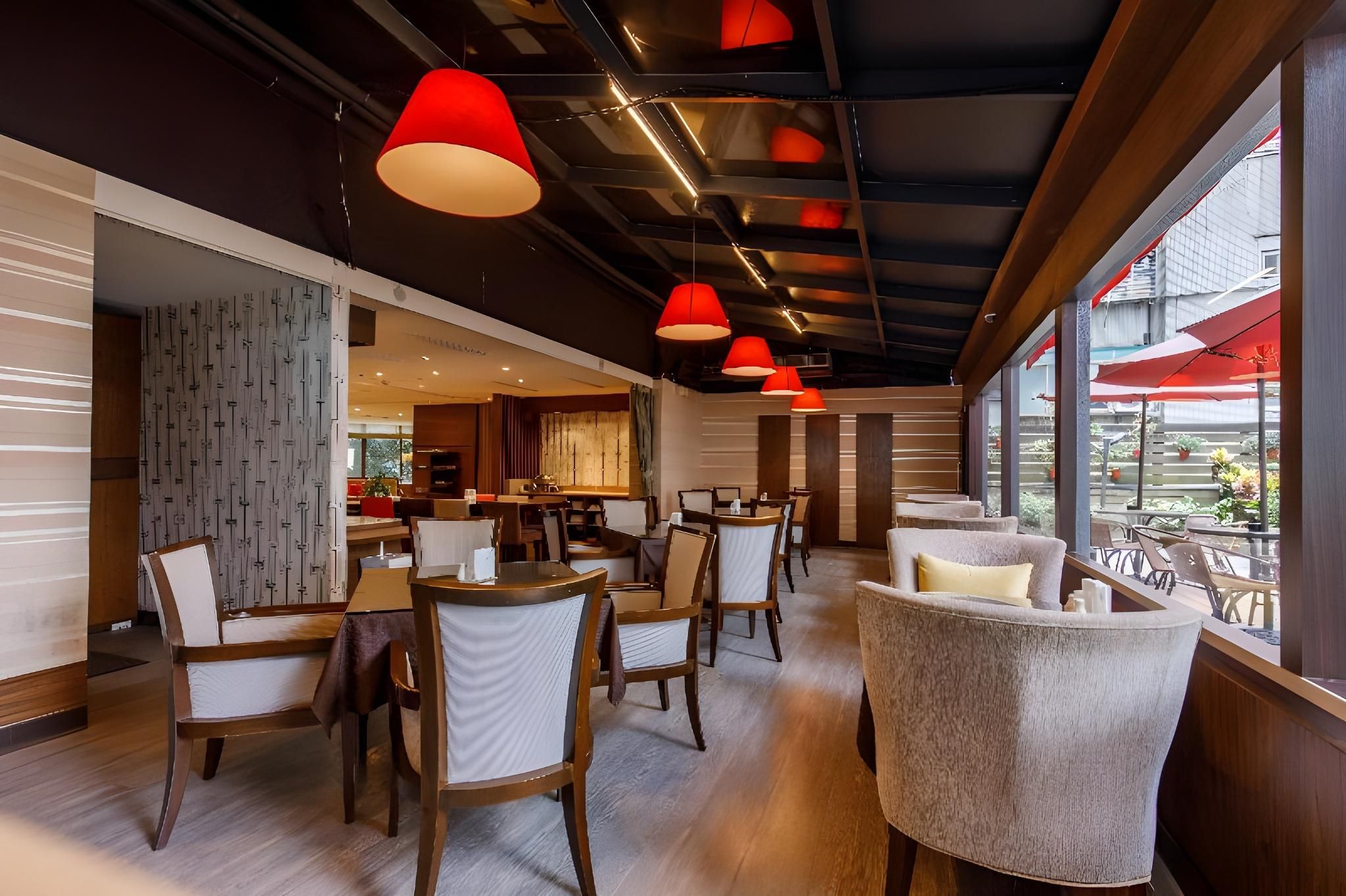 undefined Hotel HD Palace 10