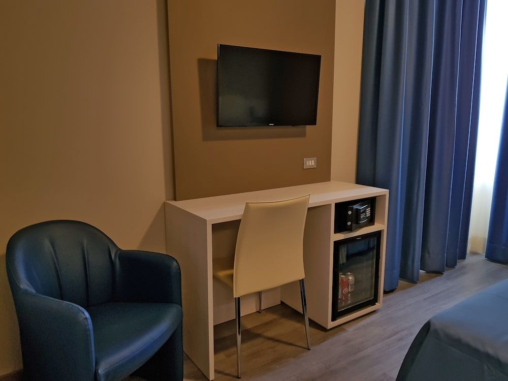 Hotel Oleggio Malpensa Double Room 6