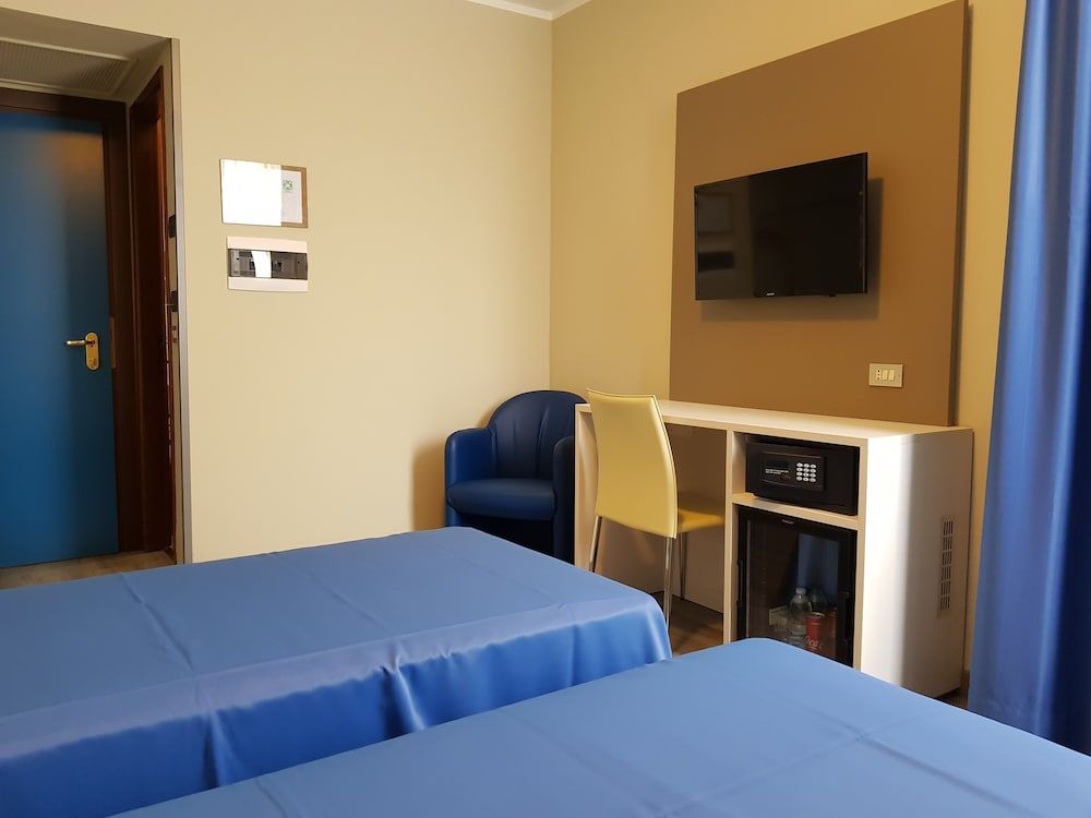 Hotel Oleggio Malpensa Double Room 7