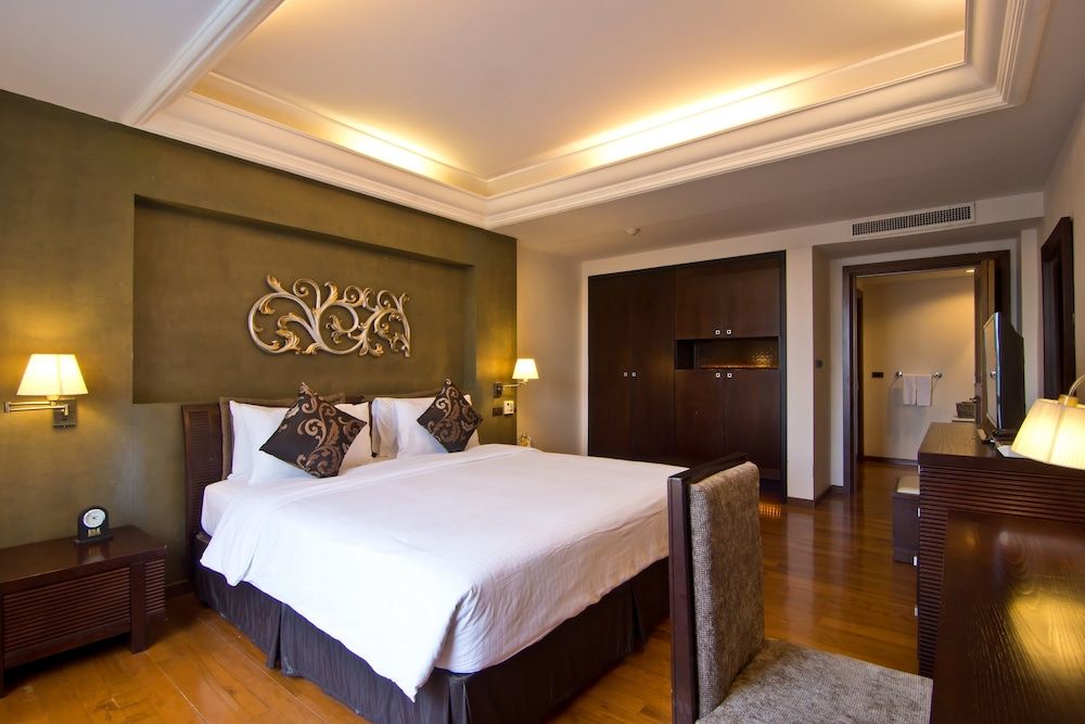 LK Mantra Pura Resort