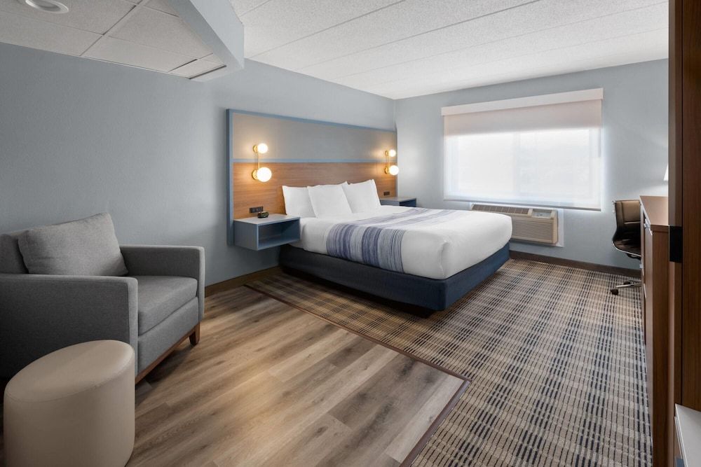 Room, 1 King Bed, Non Smoking