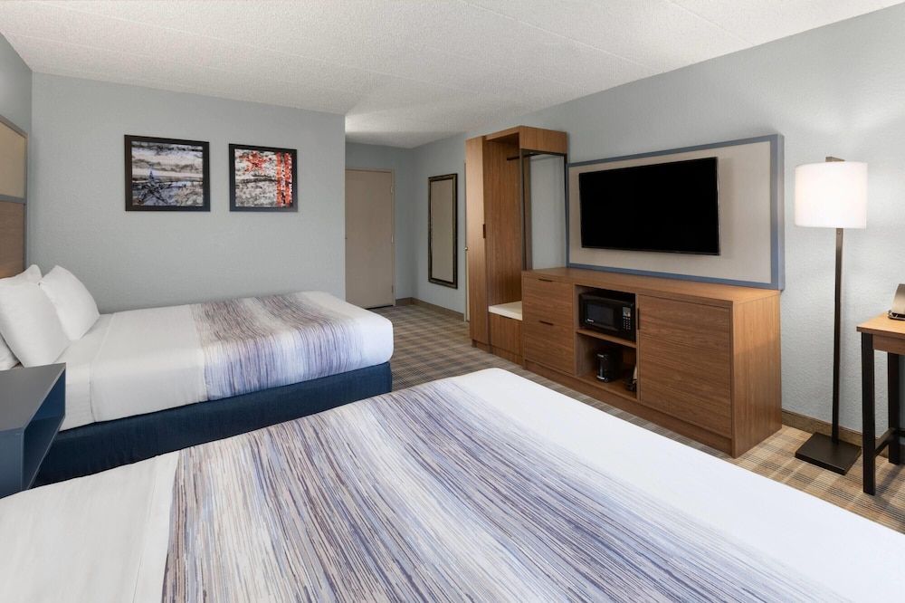 Room, 2 Queen Beds, Non Smoking, Connecting Rooms