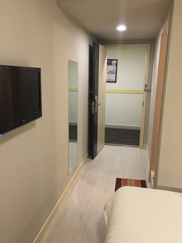 undefined JinJiang Inn - Beijing Changchun Street Inn