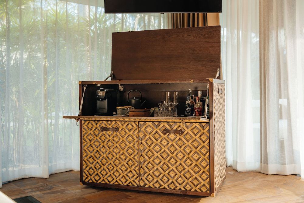 undefined Nikki Beach Resort & Spa 10