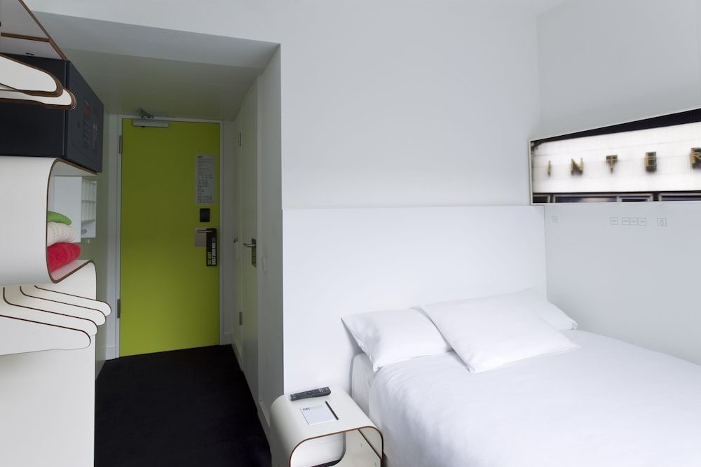 undefined Hotel Gat Point Charlie Berlin 10