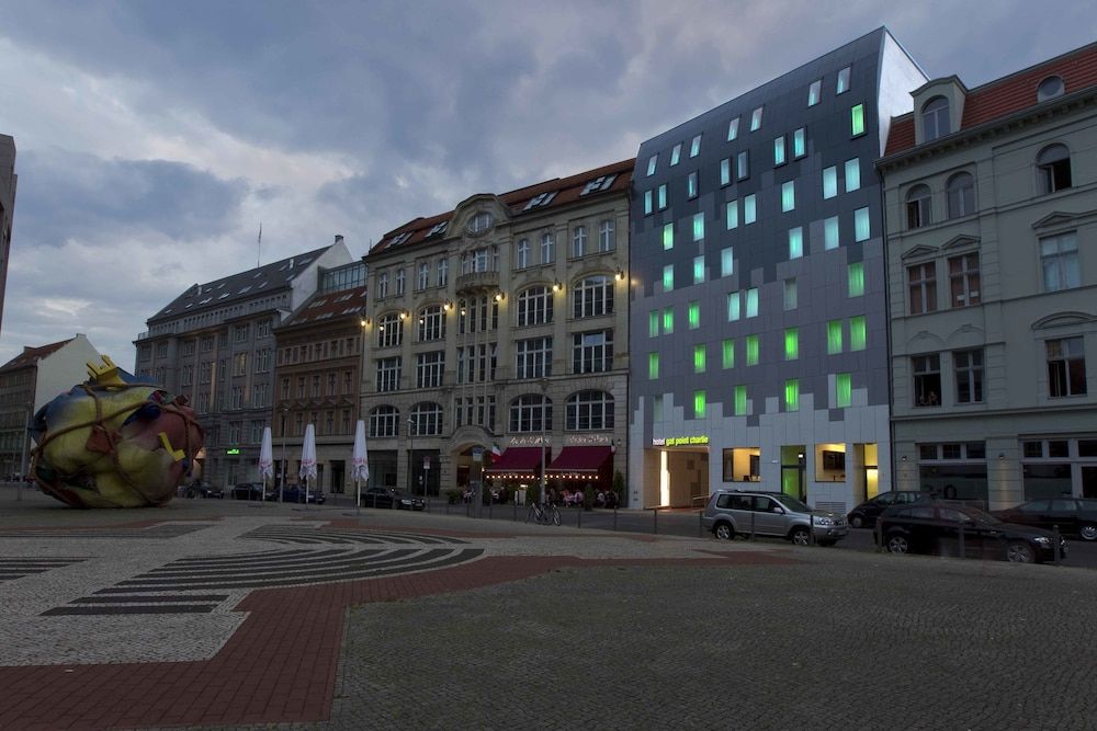 undefined Hotel Gat Point Charlie Berlin 4
