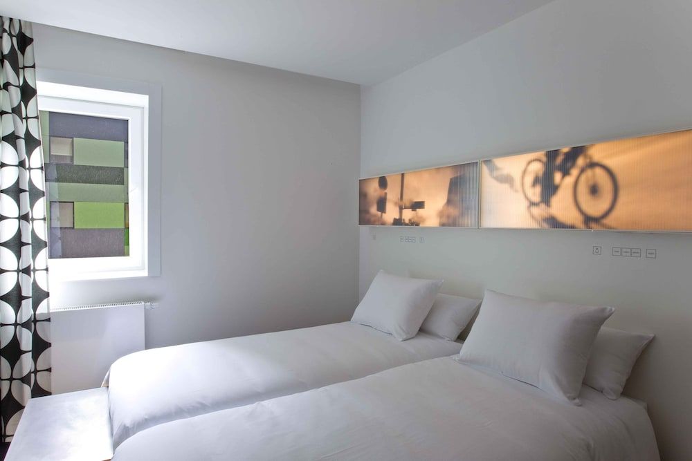 Hotel Gat Point Charlie Berlin Standard Double or Twin Room 5