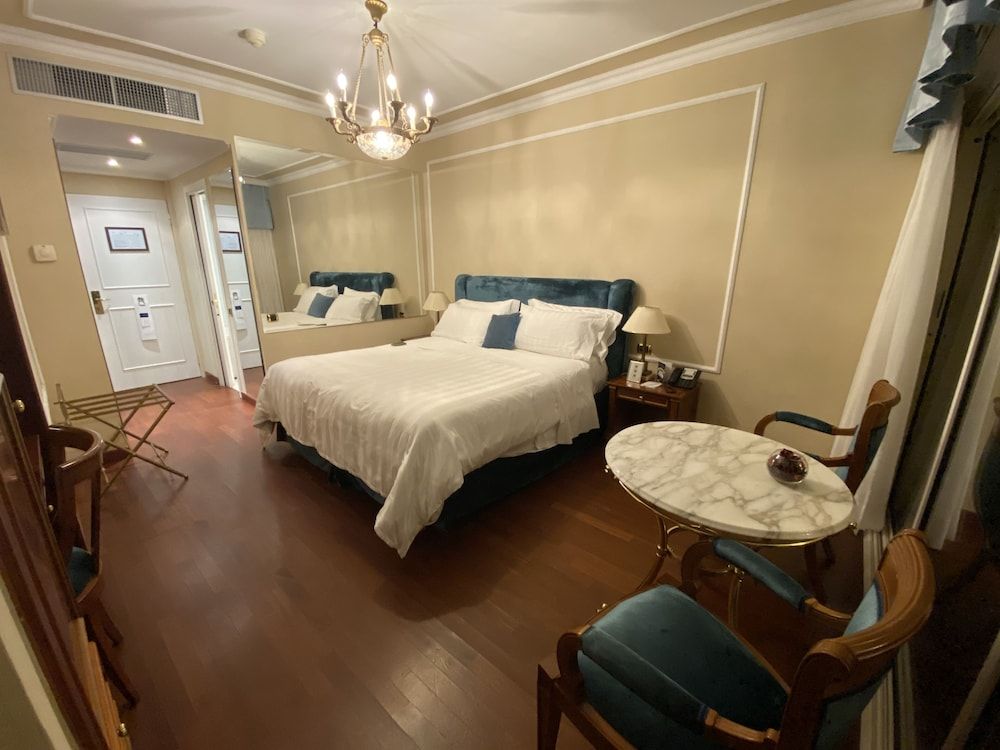Deluxe Double Room, 1 Queen Bed, Sea View