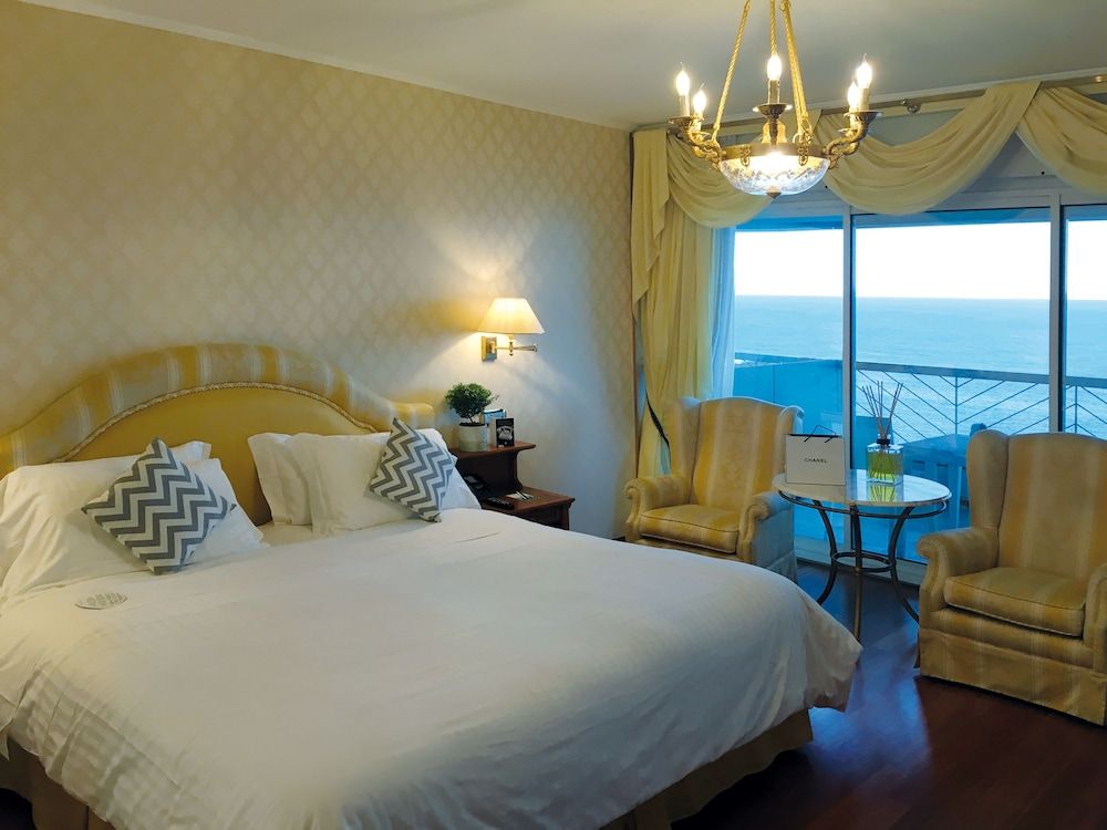 Royal Suite