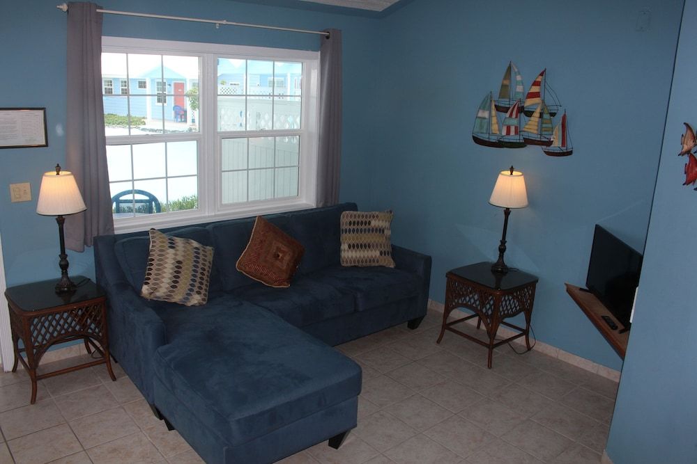 Hideaways Exuma Deluxe Villa, 1 Bedroom, Partial Ocean View, Beachside 3