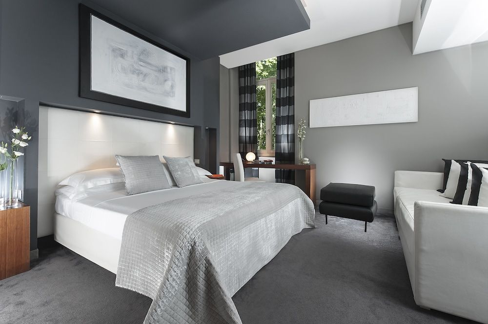undefined Hotel Metropolis 9