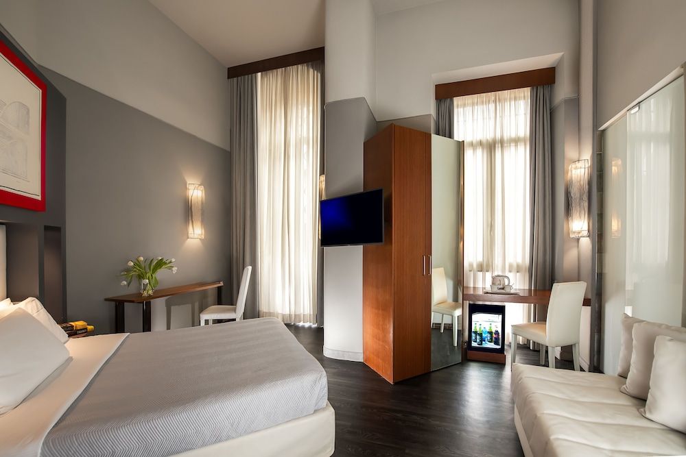 undefined Hotel Metropolis 9