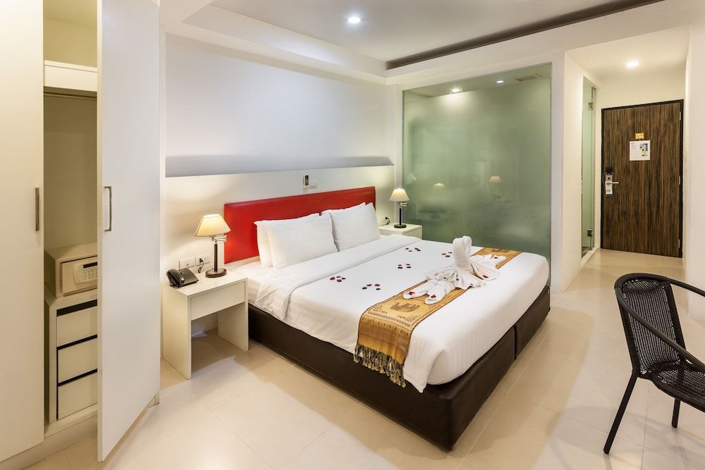 undefined Armoni Patong Beach Hotel 2