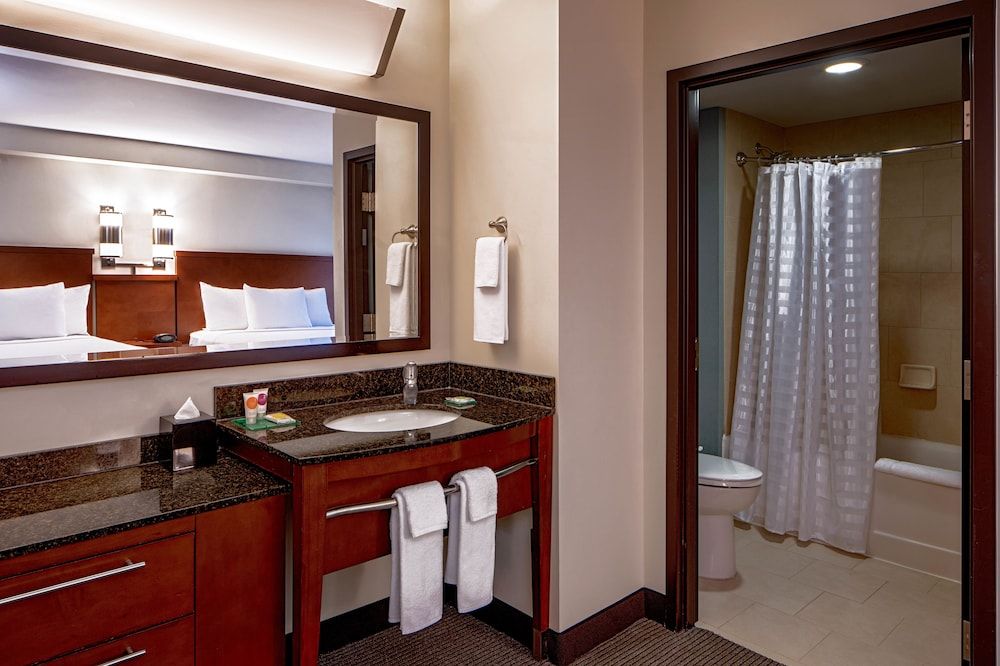 undefined Hyatt Place Seattle Downtown 9