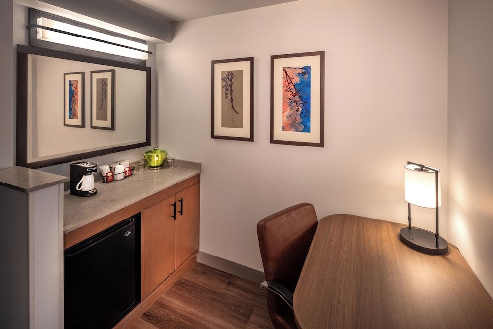 undefined Hyatt Place Seattle Downtown 10