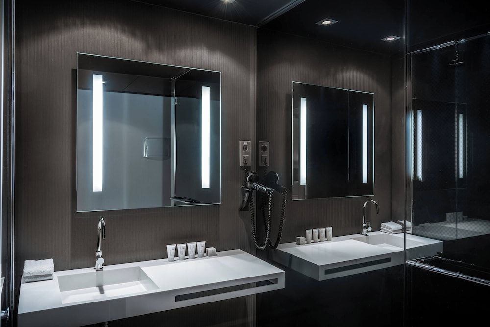 undefined AC Hotel Atocha by Marriott 8