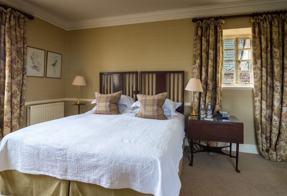 Large Main House Room