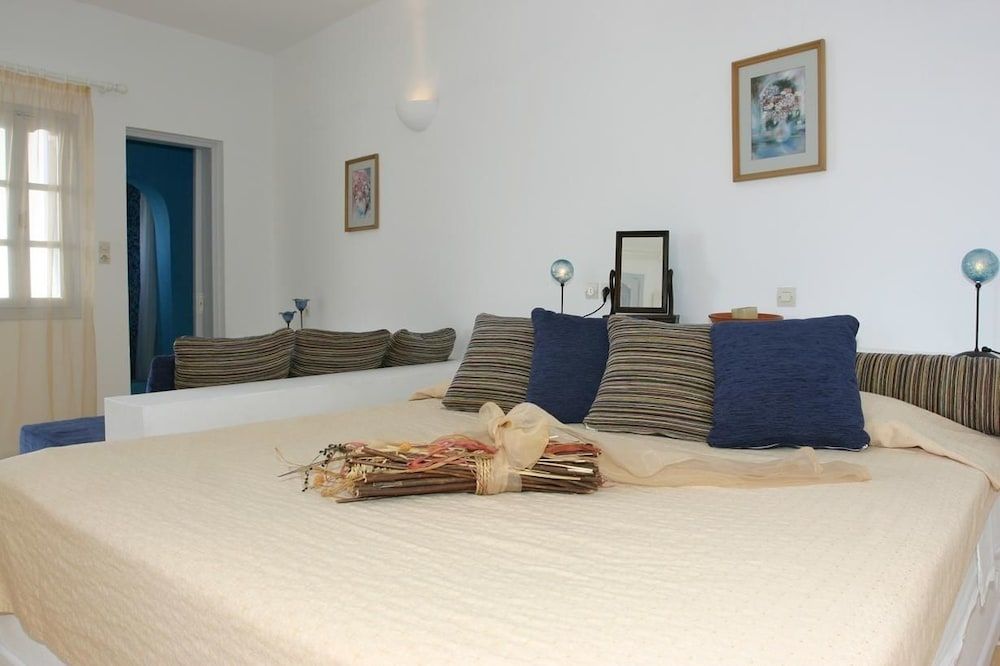undefined Tzekos Villas 8