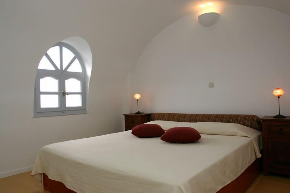 undefined Tzekos Villas